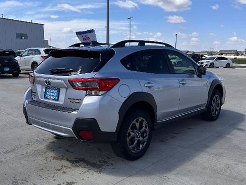 Used 2023 Subaru Crosstrek 2.5i Sport AWD/4WD image 5