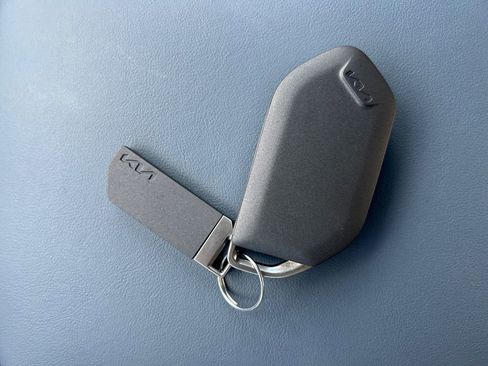 Used 2025 Kia Sorento SX Prestige image 33