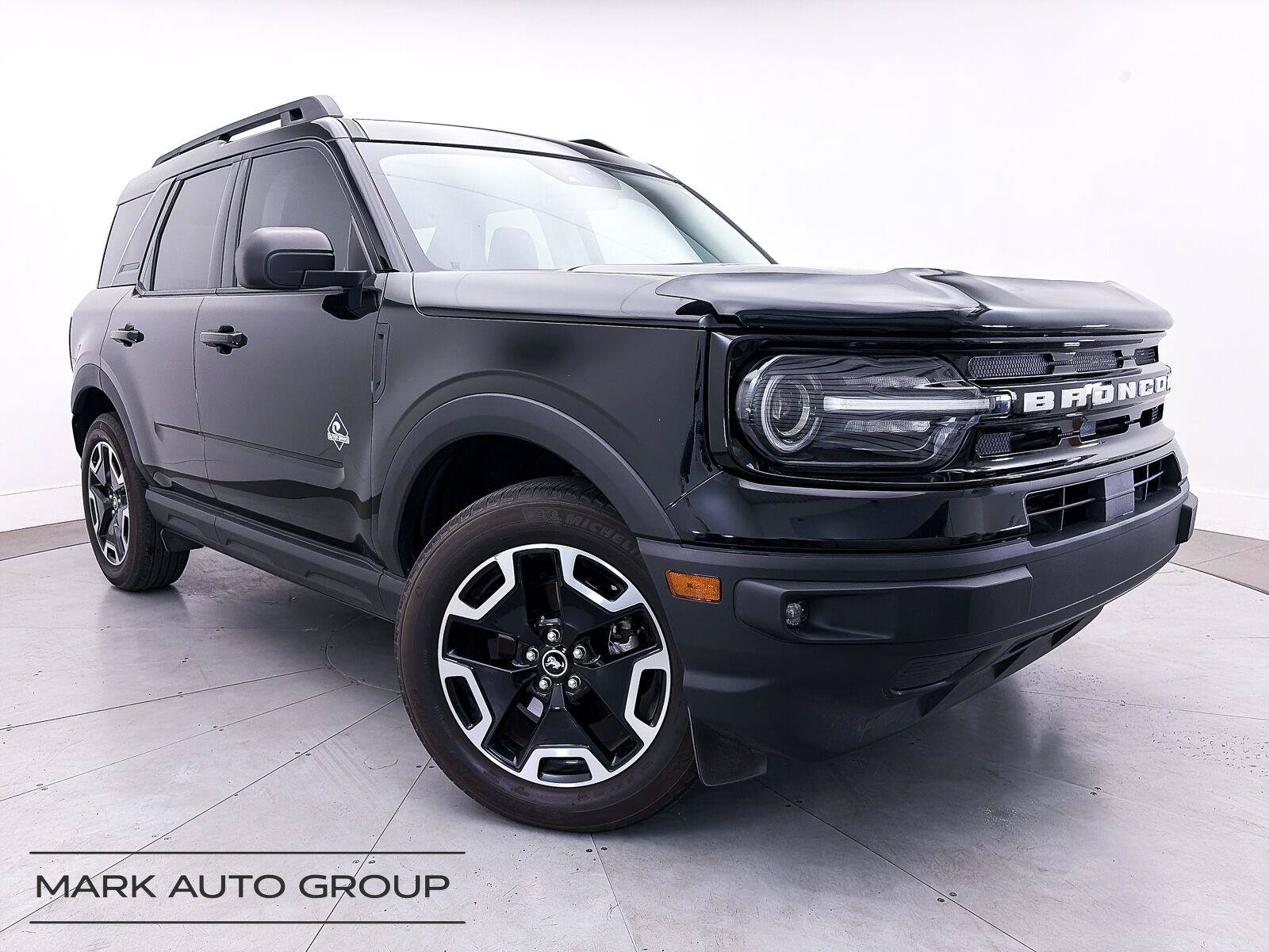 Used 2024 Ford Bronco Sport Outer Banks w/ Tech Package AWD/4WD image 1