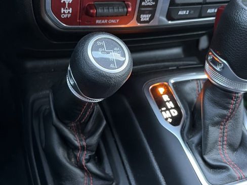 Used 2023 Jeep Wrangler Unlimited Rubicon w/ Xtreme 35 Tire Package image 22