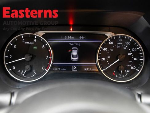Used 2024 Nissan Sentra SV FWD image 18
