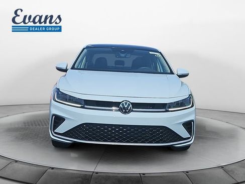 New 2025 Volkswagen Jetta SEL FWD image 10
