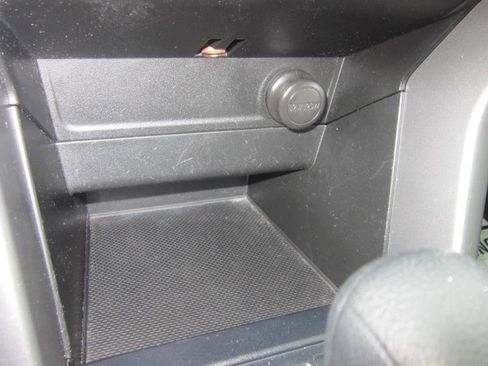 Used 2014 Subaru Forester 2.5i Premium w/ All-Weather Package image 30