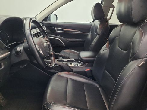 Used 2020 Kia Telluride LX image 17