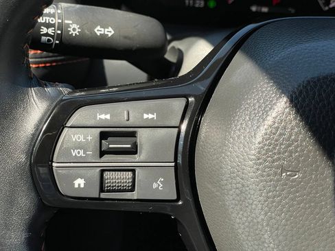 Used 2026 Honda HR-V Sport image 15