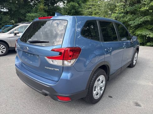Used 2022 Subaru Forester AWD/4WD image 5
