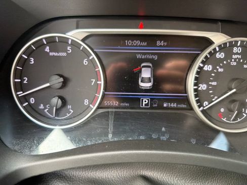 Used 2024 Nissan Sentra SV FWD image 19