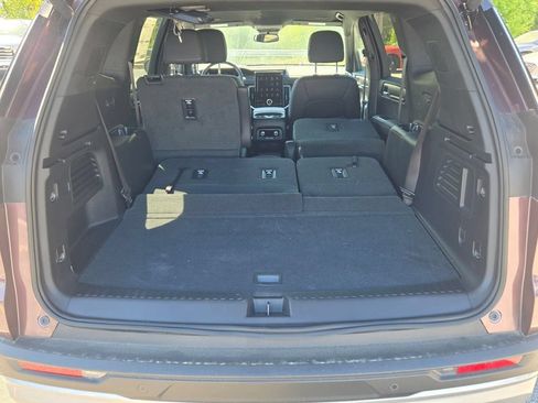 New 2025 GMC Acadia Elevation w/ Elevation Premium Package FWD image 27