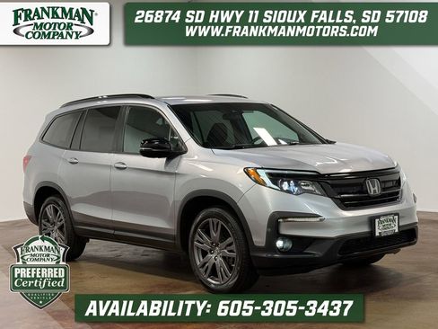 Used 2022 Honda Pilot Sport image 1