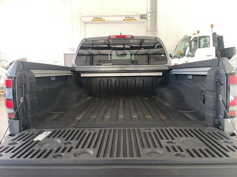 Used 2023 Nissan Frontier SV w/ SV Premium Package AWD/4WD image 20