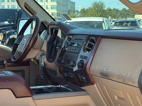Used 2012 Ford F350 King Ranch w/ King Ranch w/Chrome Pkg image 33