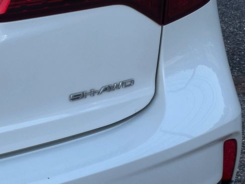 Used 2017 Acura MDX SH-AWD w/ Technology Package image 39
