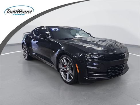 Used 2020 Chevrolet Camaro SS RWD image 1