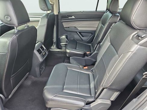 Used 2022 Volkswagen Atlas SEL R-Line AWD/4WD image 37