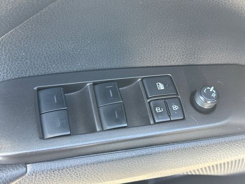 Used 2023 Toyota Camry LE image 19