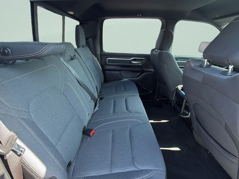 Used 2021 RAM 1500 Big Horn RWD image 9