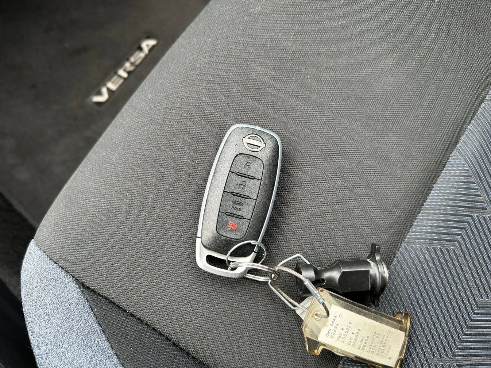 Used 2025 Nissan Versa SV FWD image 18