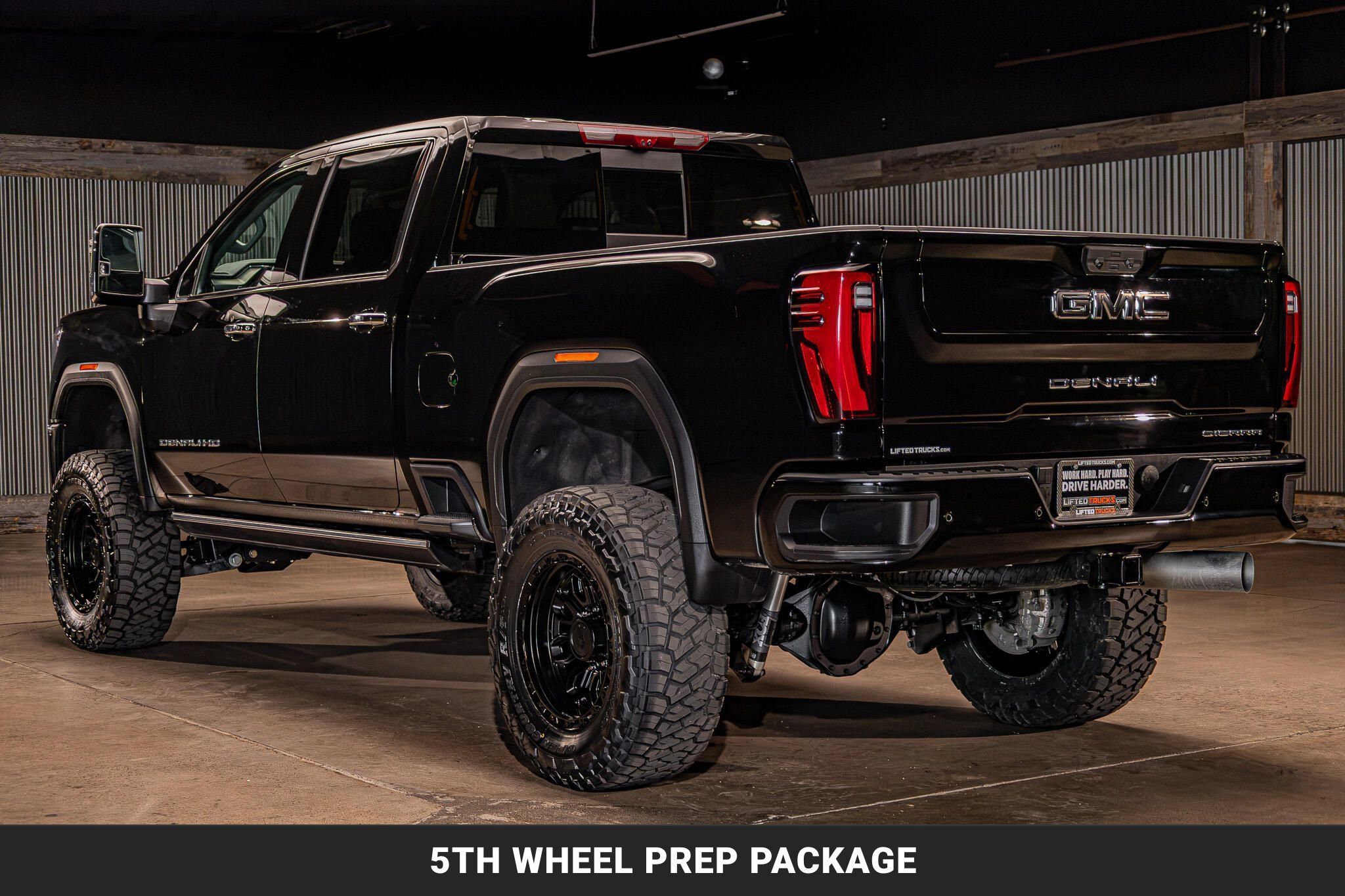 Used 2026 GMC Sierra 3500 Denali w/ Denali Reserve Package AWD/4WD image 7