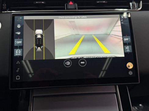 Used 2024 Land Rover Range Rover Evoque S image 30