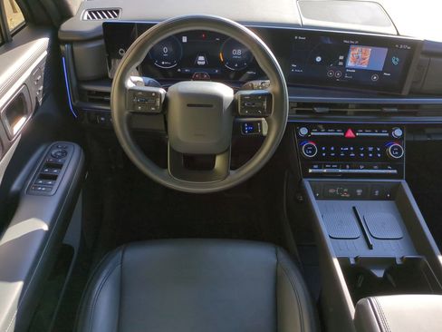 Used 2024 Hyundai Santa Fe Calligraphy image 15