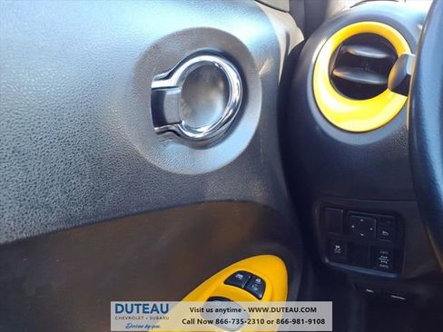 Used 2016 Nissan Juke SV image 19