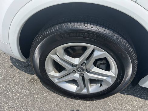 Used 2018 Audi Q5 2.0T Premium w/ Convenience Package AWD/4WD image 13