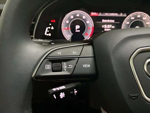 Used 2023 Audi Q7 2.0T Premium Plus AWD/4WD image 35