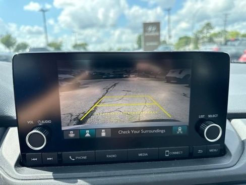 Used 2024 Honda Accord EX image 13