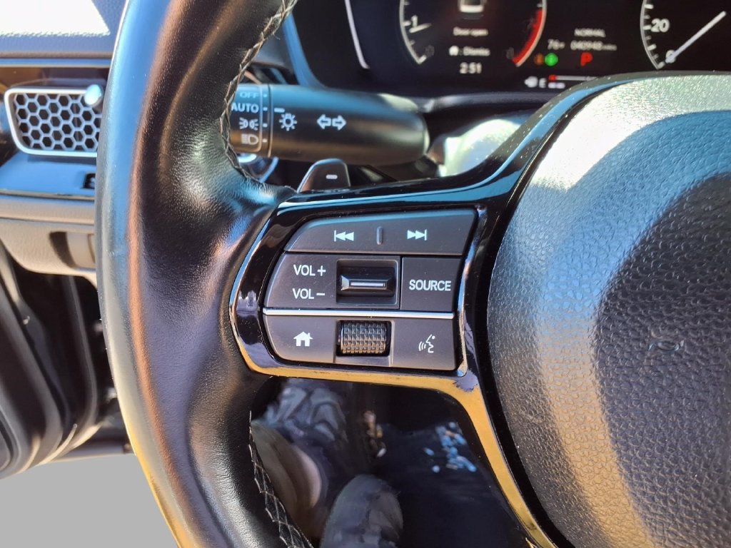 Used 2025 Honda Civic Sport image 14