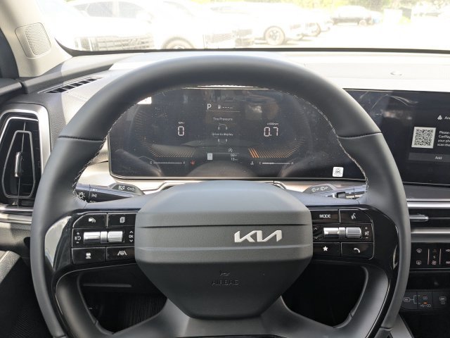 New 2026 Kia Sorento LX FWD image 30
