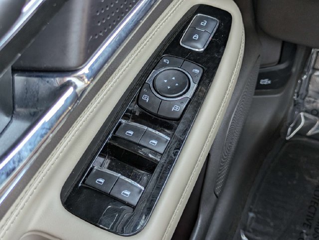 Certified 2024 Lincoln Corsair FWD w/ Equipment Group 101A image 25