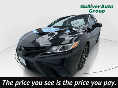 Used 2018 Toyota Camry SE w/ Audio Package