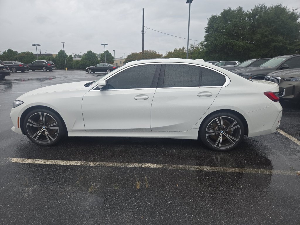 Certified 2023 BMW 330i Sedan w/ Driving Assistance Package RWD image 7