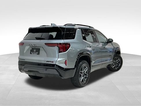 Used 2026 GMC Terrain AT4 w/ Convenience Package III AWD/4WD image 5