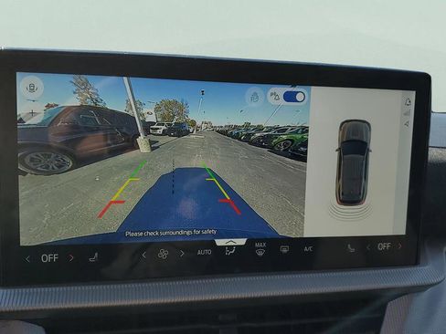 New 2026 Ford Explorer Active image 28