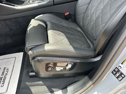Used 2026 BMW X5 xDrive40i w/ M Sport Package AWD/4WD image 14