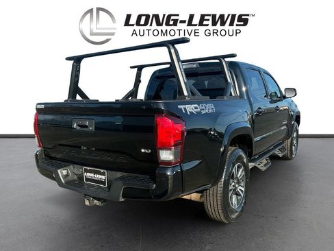 Used 2018 Toyota Tacoma SR5 image 7