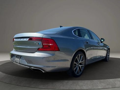 Used 2017 Volvo S90 T6 Momentum w/ Vision Package AWD/4WD image 5