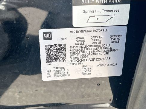 Used 2023 GMC Acadia AT4 w/ Technology Package AWD/4WD image 33