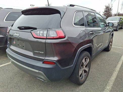 Used 2019 Jeep Cherokee Limited AWD/4WD image 4