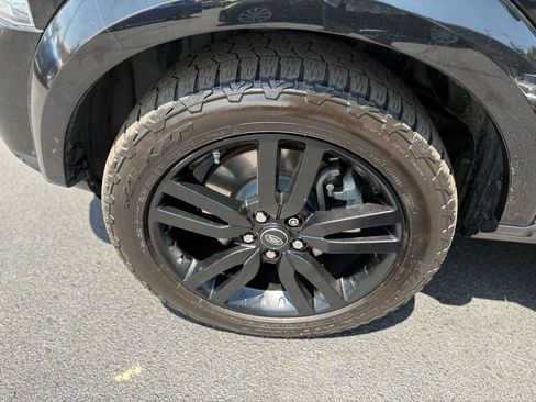 Used 2015 Land Rover LR4 HSE LUX image 14