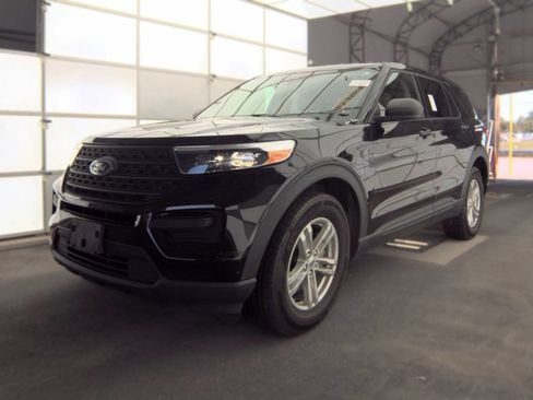 Used 2023 Ford Explorer 4WD image 15