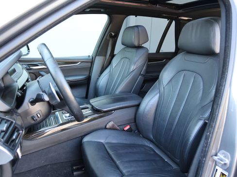 Used 2015 BMW X5 xDrive50i image 33