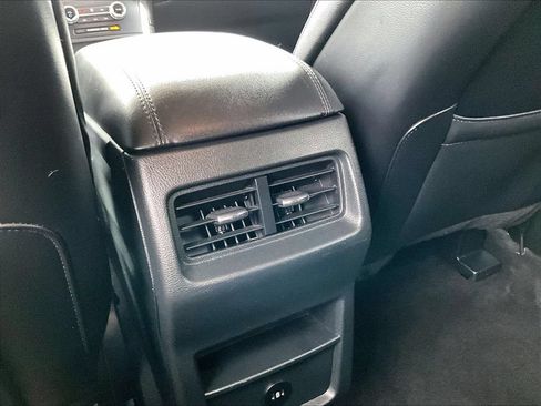 Used 2024 Ford Edge SEL AWD/4WD image 12