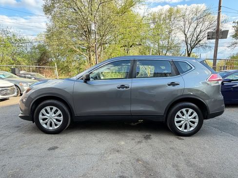 Used 2016 Nissan Rogue S AWD/4WD image 6