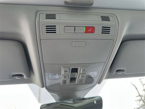 New 2026 Volkswagen Jetta SE image 26