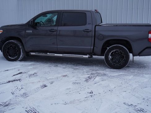 Used 2018 Toyota Tundra Platinum image 3