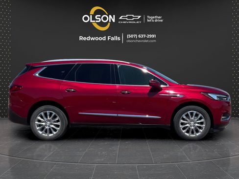 Used 2021 Buick Enclave Premium w/ Surround and Sites Package AWD/4WD image 6