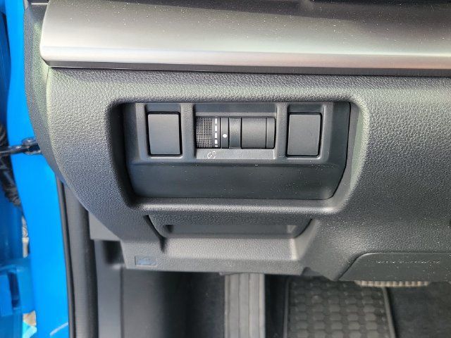 Certified 2025 Subaru Impreza 2.0i Sport AWD/4WD image 13
