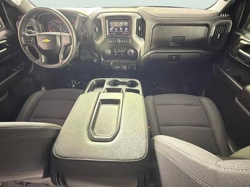 Used 2022 Chevrolet Silverado 1500 Custom RWD image 34
